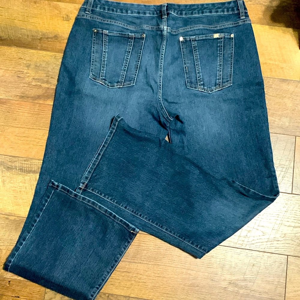 Jennifer Lopez Bootcut Jeans Size 18W NWOT